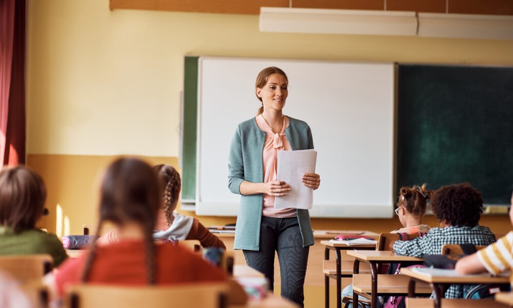 Profesoară