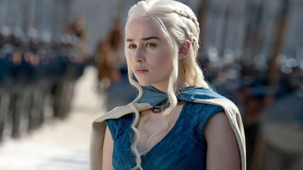 Emilia Clarke,Ponies