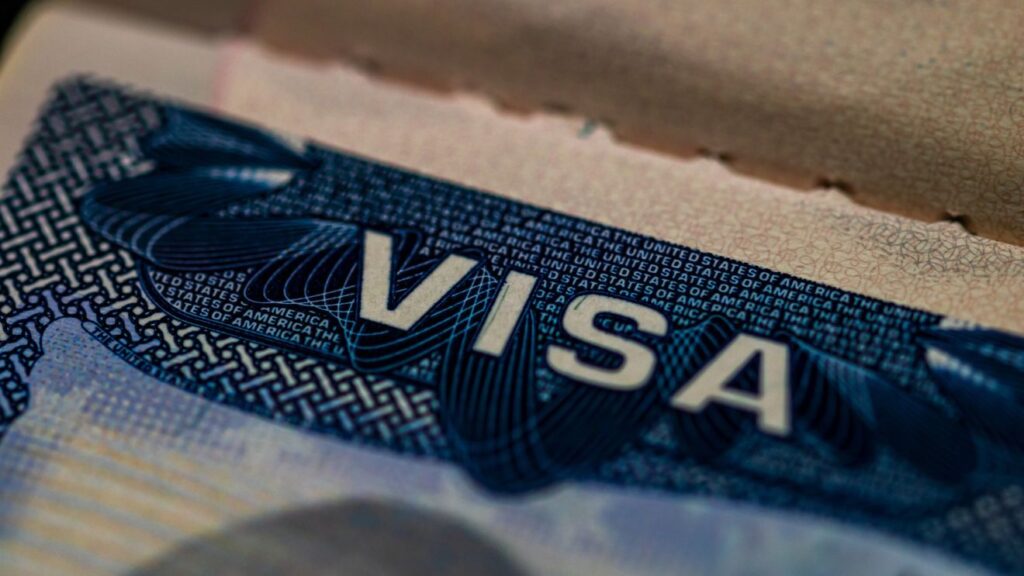 România, din nou în cărți pentru Visa Waiver? Anunț oficial de la Ambasada SUA