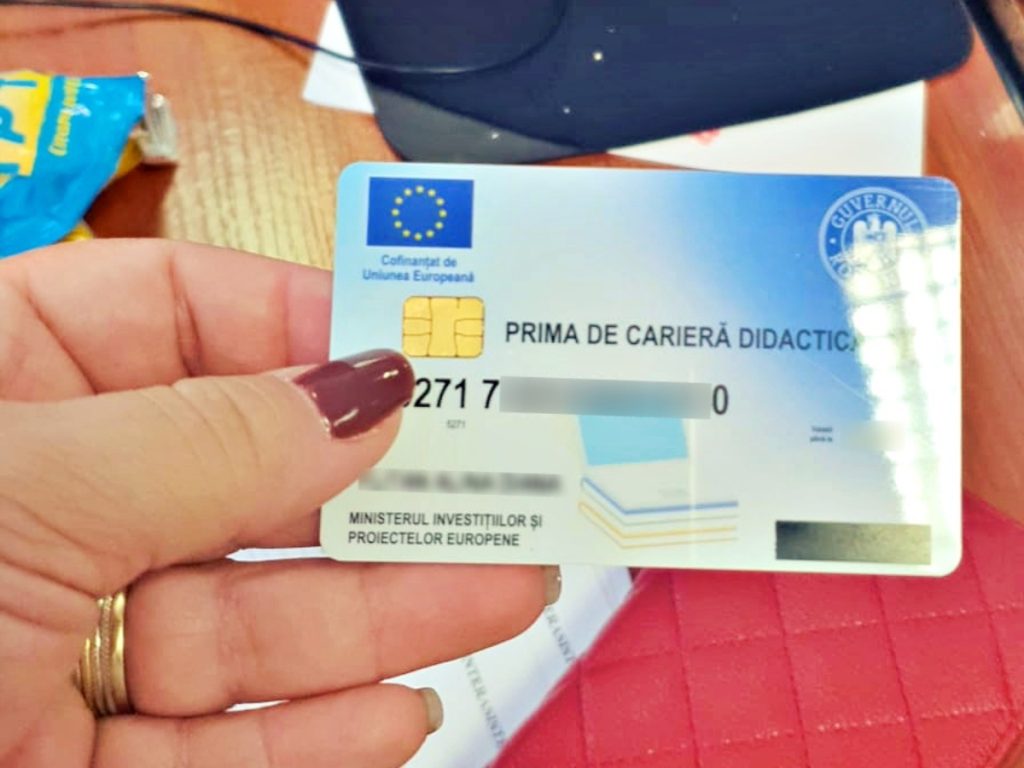 Prima de carieră didactică pe 2025 nu a fost încă plătită profesorilor, deși fostul ministru anunța plățile pentru ianuarie 2026. MIPE susține că trebuie să fie modificată OUG 58/2023