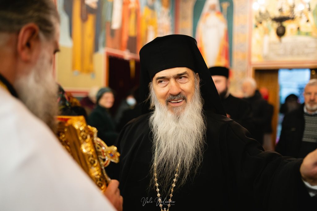 Schimbarea la față pentru Teodosie: De ce a început arhiepiscopul Tomisului să vadă UE în loc de Rusia și să ia distanță momentan de George Simion / Câteva explicații